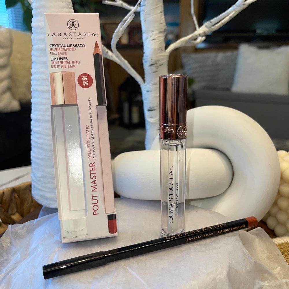 ANASTASIA BEVERLY HILLS Crystal Lip Gloss/Lip Liner In Warm Taupe